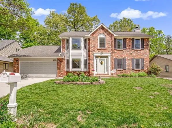 866 Meadowview Ln, Columbia, IL 62236