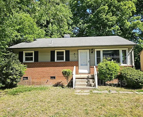 1307 Camden Ave Photo 1