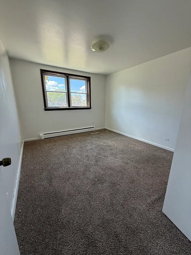 1 bed, 600 sqft, $1,350 — Photo 4