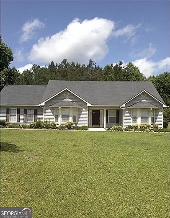 1st image of 302 Rose Hill Rd