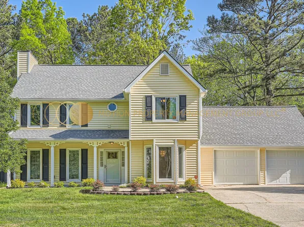 1186 Crestbrook Dr SW, Mableton, GA 30126