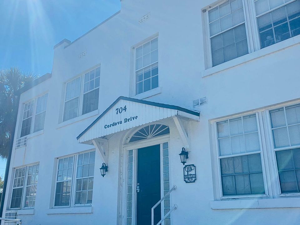 1st image of 704 Cordova Dr #0