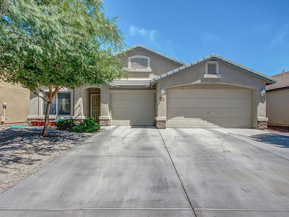 1st image of 1294 E Baker Dr