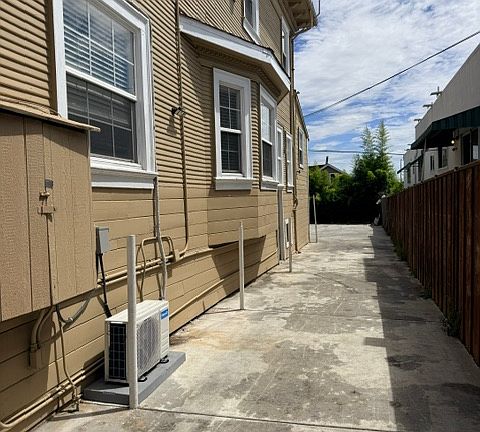 5th image of 5117 Foothill Blvd APT 2