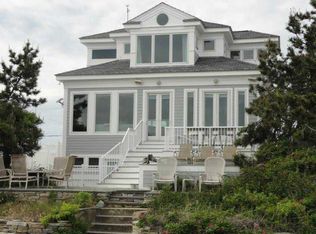 1141 Succotash Rd, Narragansett, RI 02879