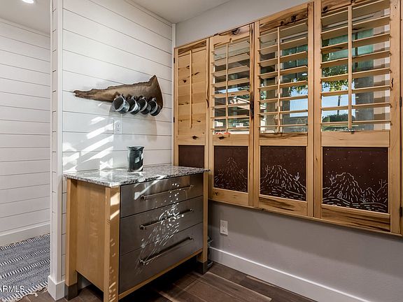 4th image of 538 S Palo Verde Way