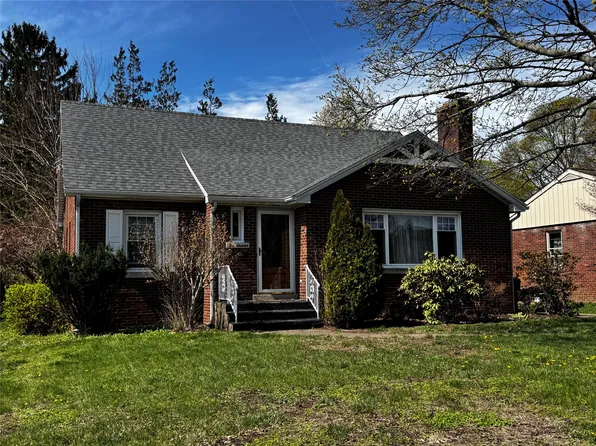 1016 McConnell Ave, Erie, PA 16505