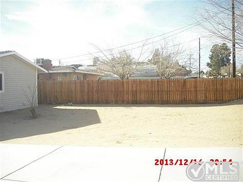 2nd image of 16387 Lorene Dr