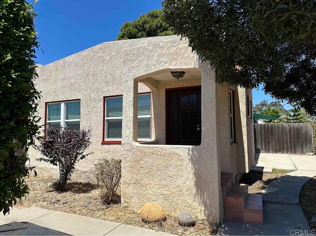 2 bed, 750 sqft, $2,800 — Photo 2