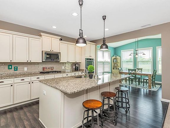 5th image of 7728 Eagle Crescent Dr