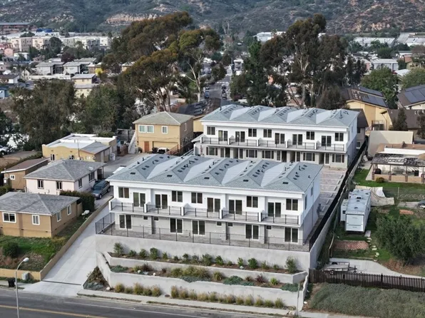 5432 Churchward St, San Diego, CA 92114