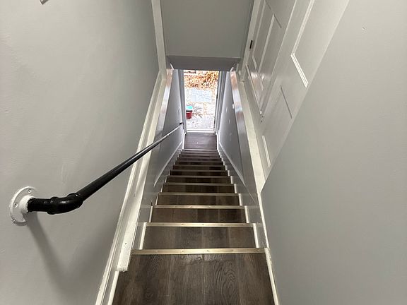 main staircase leading to apartment