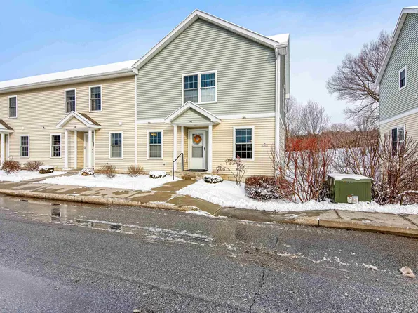 40 Marie Lane, St. Albans Town, VT 05478