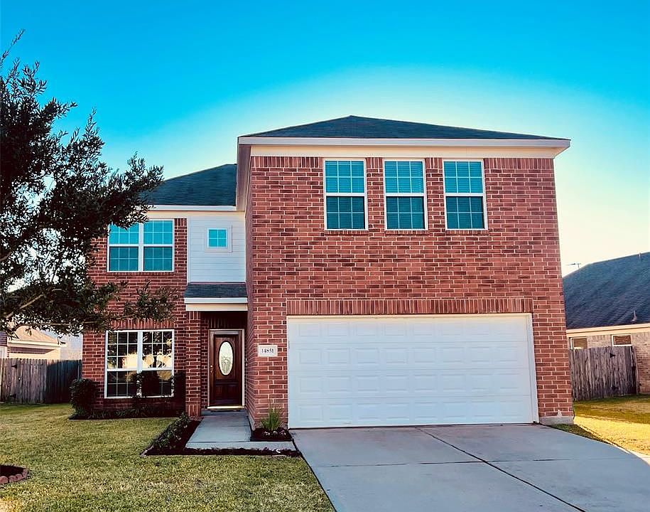 1st image of 14851 Fir Knoll Way