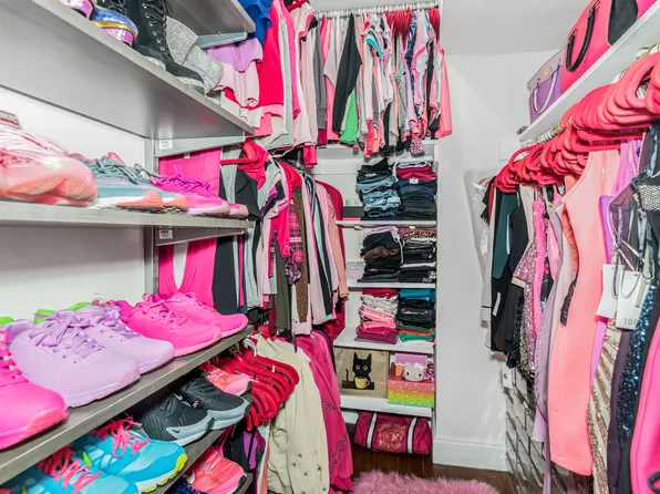 825 Morrison Avenue image 11 of 32