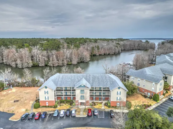 520 Trillium Ct, Santee, SC 29142