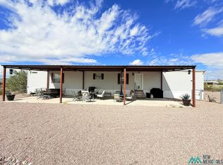 304 Ocotillo Dr, Elephant Butte, NM 87935