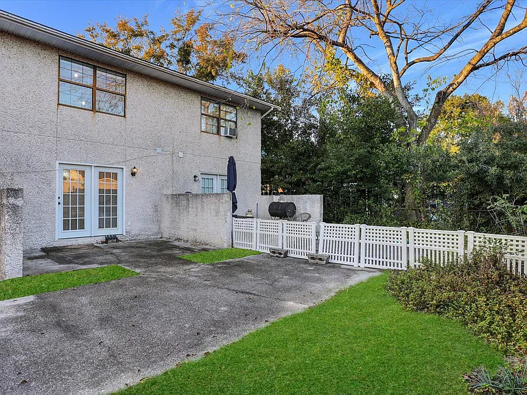 4110 Crane St #C — Photo 24