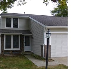 22883 Cranbrooke Dr #379, Novi, MI 48375