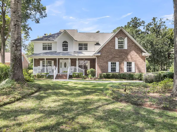 8615 Arthur Hills Cir, North Charleston, SC 29420