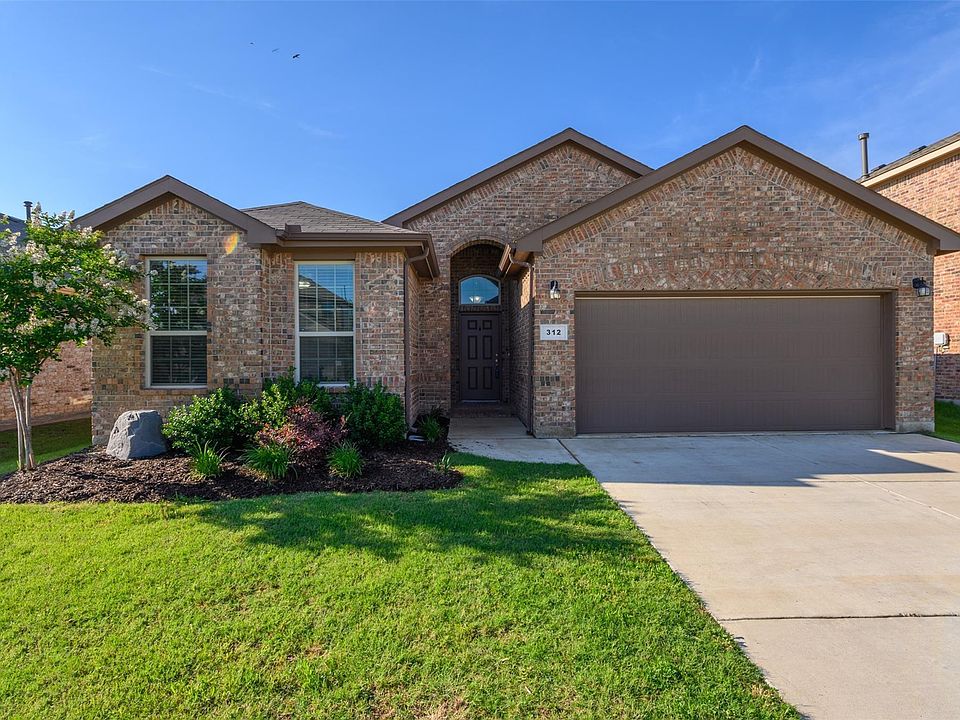 1st image of 312 Cypress Creek Ln