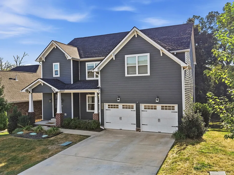 1648 Buttonwood Loop