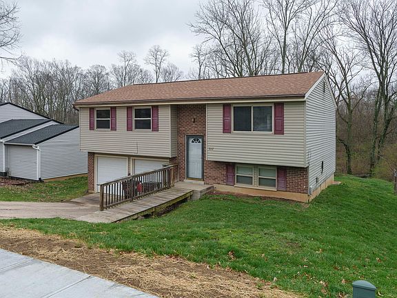 3rd image of 3917 Hunters Green Dr