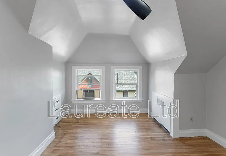 1432 Gaylord St #4 — Photo 11