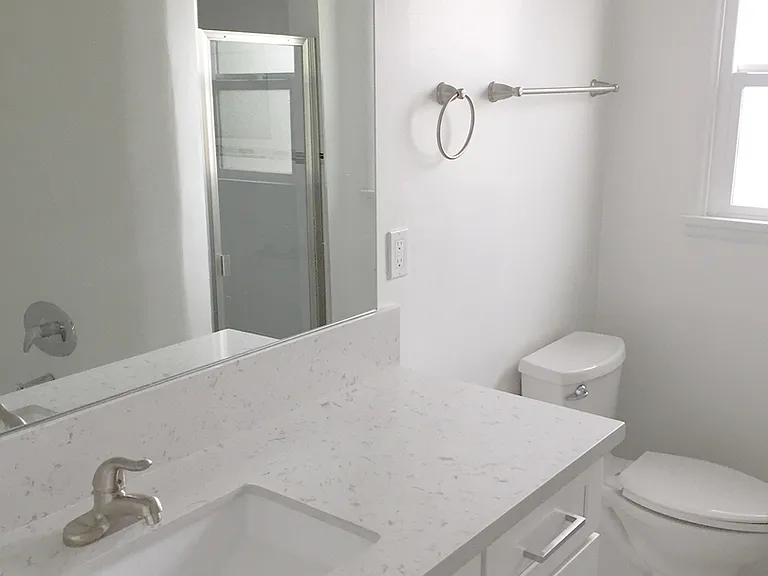 3300 Castle Heights Ave — Photo 13