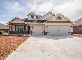 417 Frisco Ridge Rd, Yukon, OK 73099