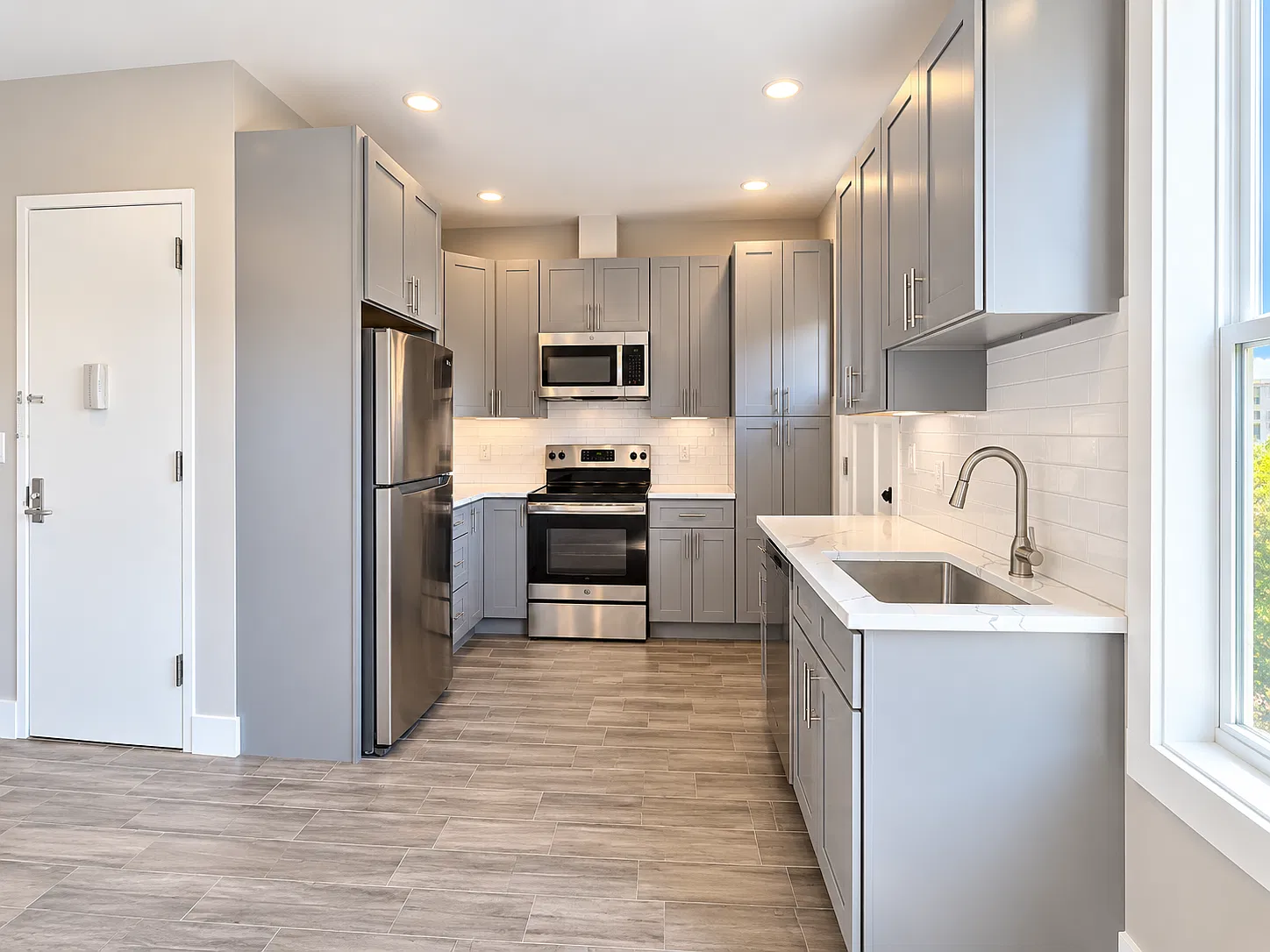 20-22 41st Street — Photo 1