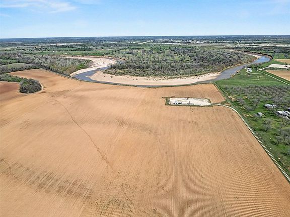 3rd image of N/a Farm Rd #50