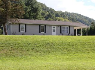 77 Hardbarger Rd, Buchanan, VA 24066