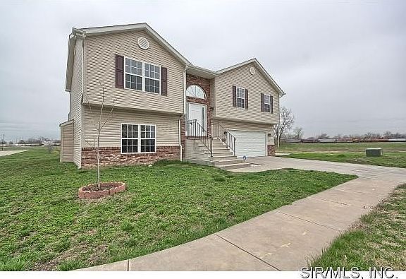 2nd image of 2248 Wildwood Dr