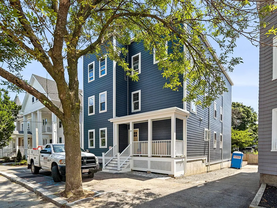 29 Hancock St #1