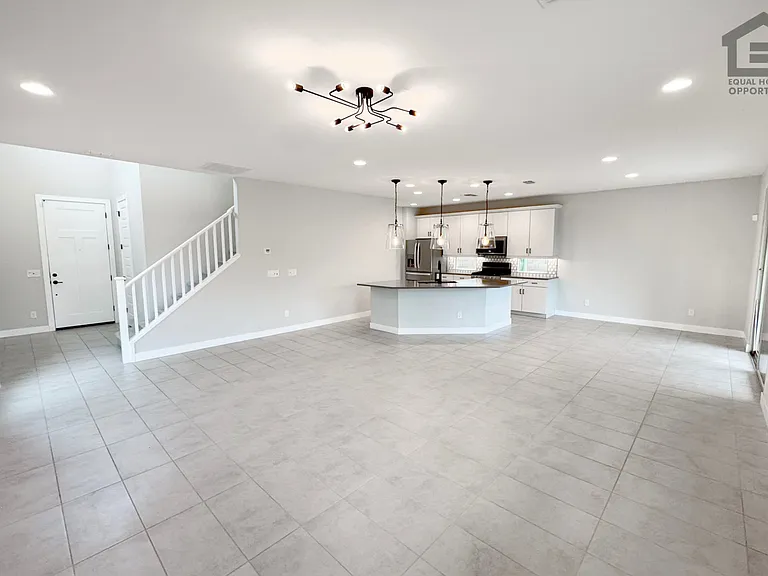 22038 N 28th Pl — Photo 13