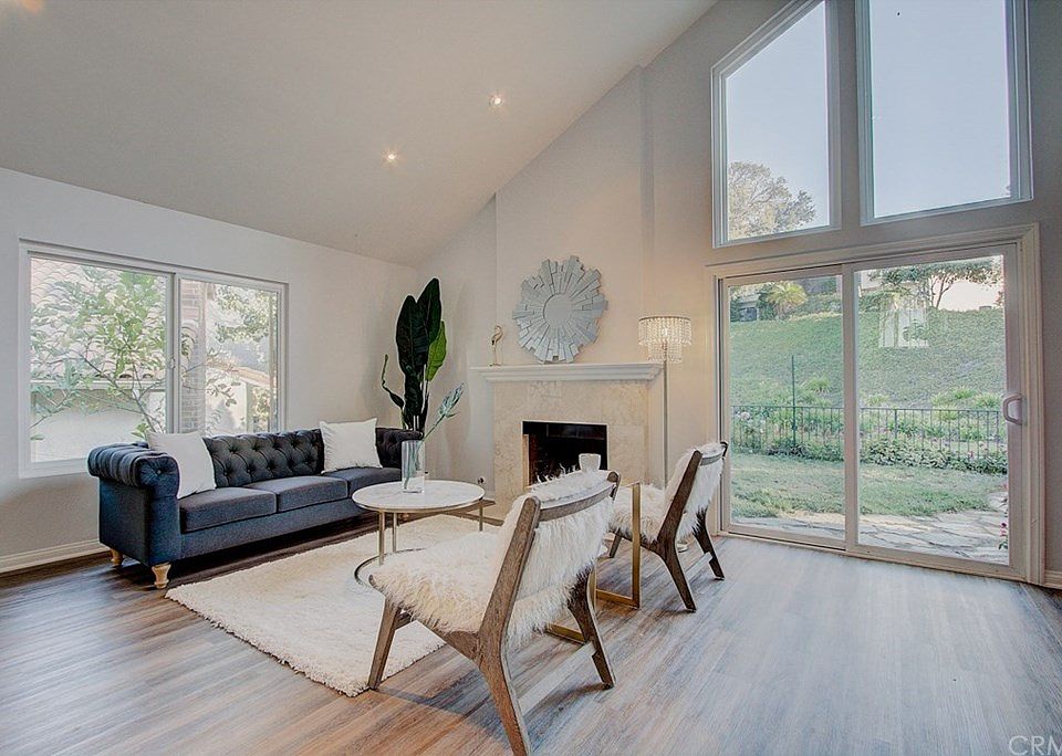 1st image of 727 Blue Oak Ave