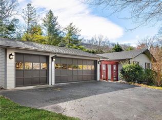 18 Applecross Rd, Weaverville, NC 28787