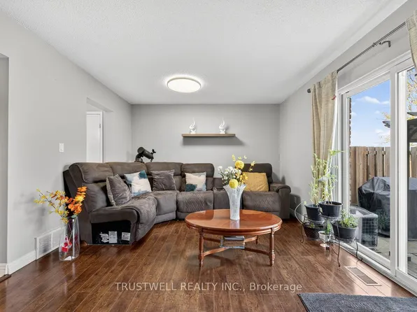 131 Rockwood Ave #26, Saint Catharines, ON L2P 3K4