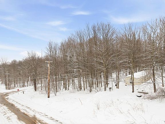 2nd image of 7 Cowpath Rd