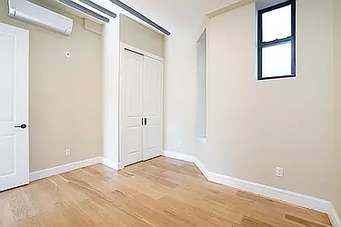 Rented by Nolita Group