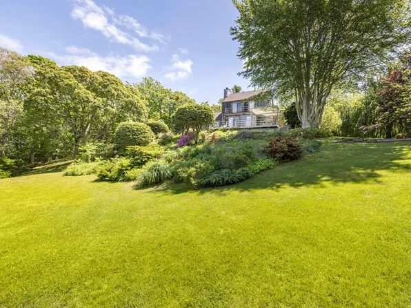 14 Upper Firestone Rd, Montauk, NY 11954