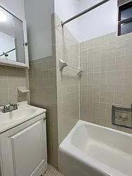 Rented by HOLTON REAL ESTATE INC.