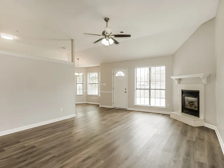 10873 E Ridge Dr — Photo 5