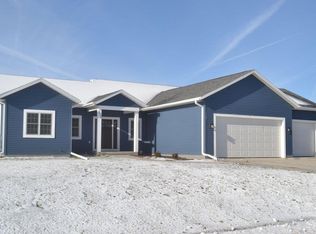 6808 Elderberry Rd, Racine, WI 53402