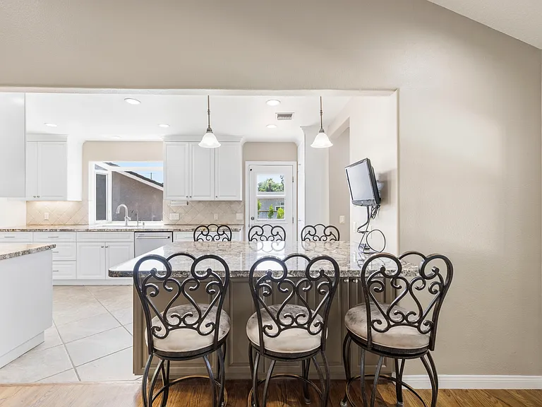 9141 Wheatland Ave — Photo 41