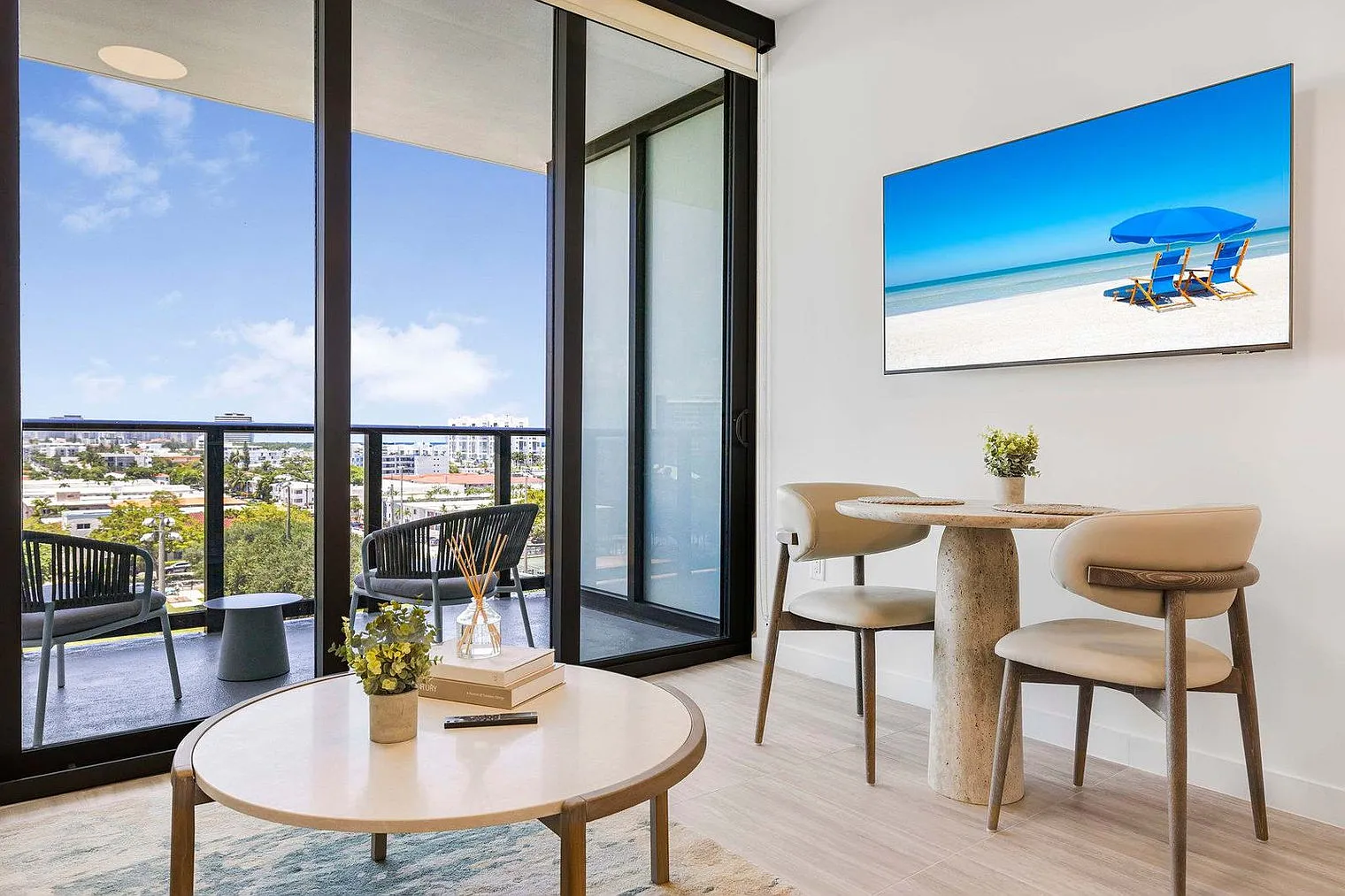 1 bed, 1.0 bath, $3,228 — Photo 3