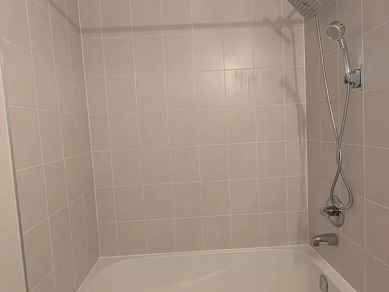 120 Watson Pkwy N #5 — Photo 8
