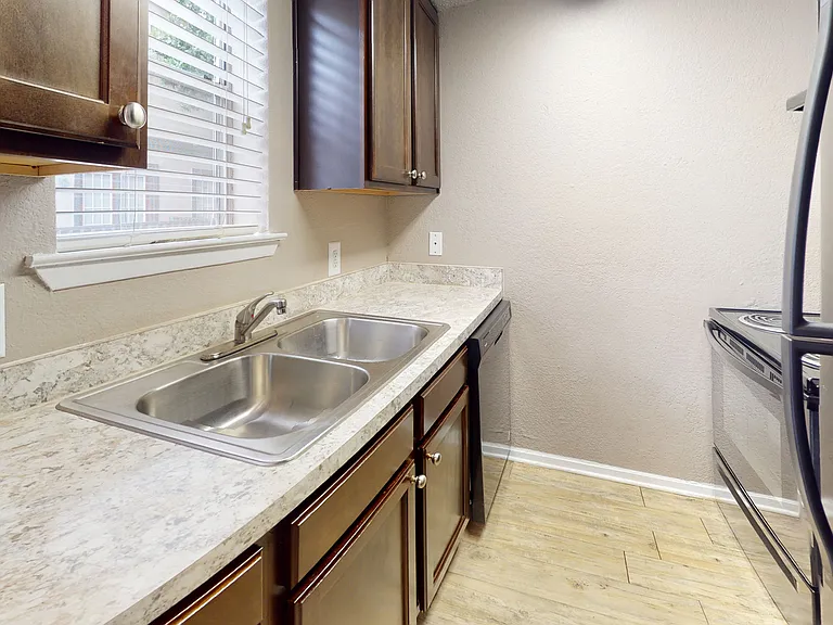 Addison Apartments at the Park — Photo 138
