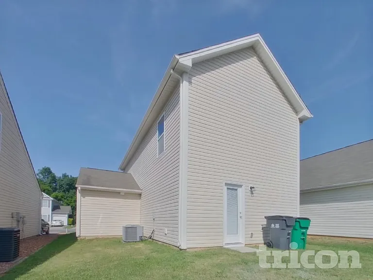 9638 Hanberry Blvd — Photo 17